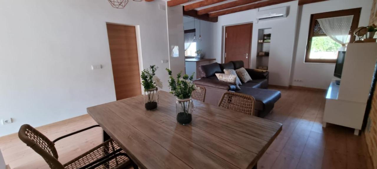 Casa Con Vistas, Piscina Y Animales De Granja, La Caseta Appartement *